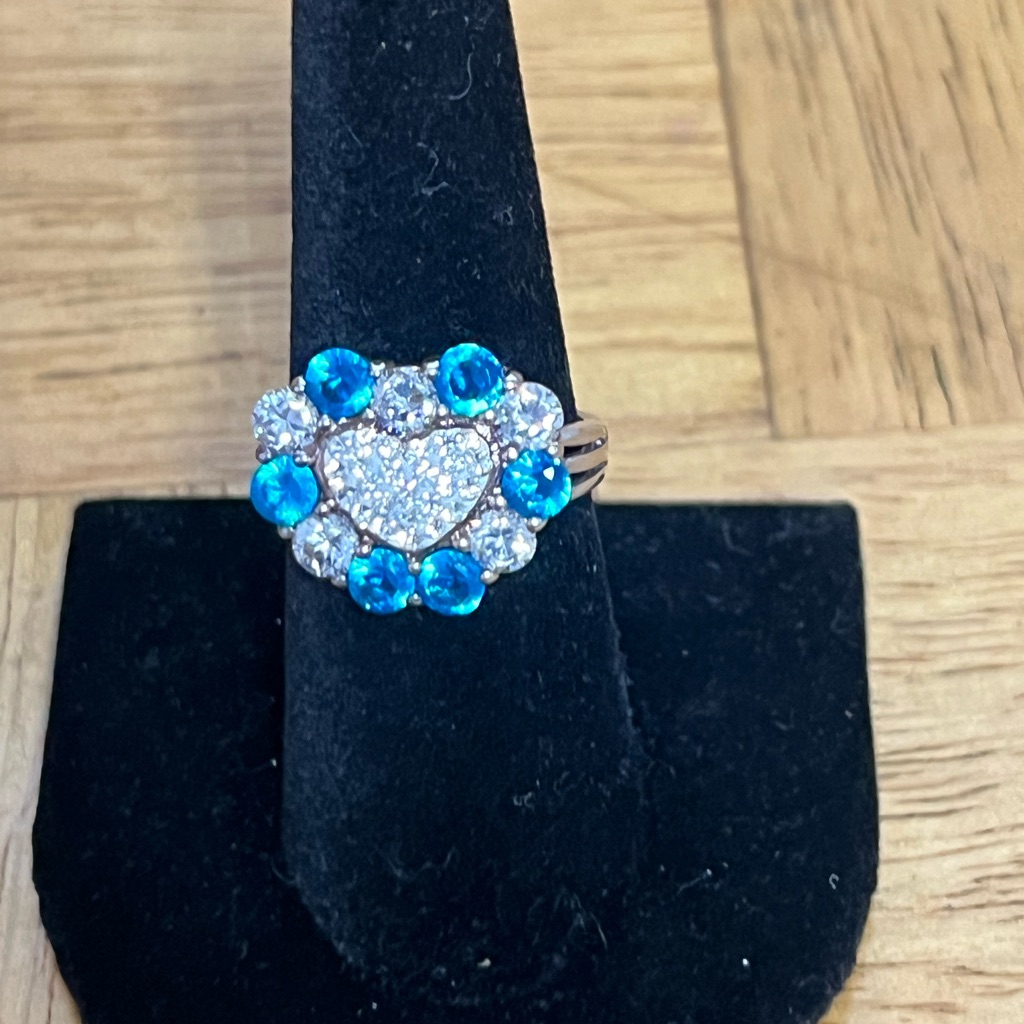 Elegant Silver And Blue Heart Ring Sz: (7.5) Sterling Silver